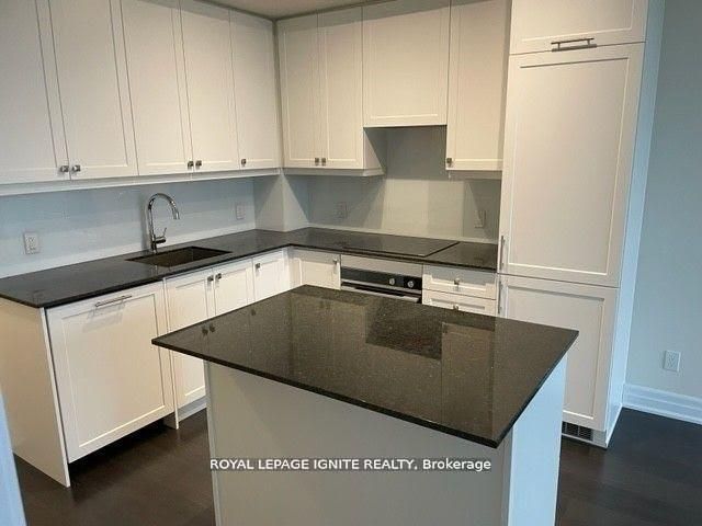 9085 Jane Street 1401