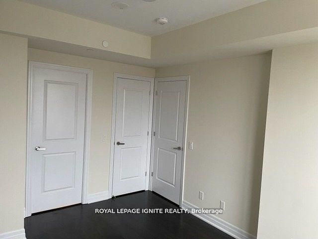 9085 Jane Street 1401