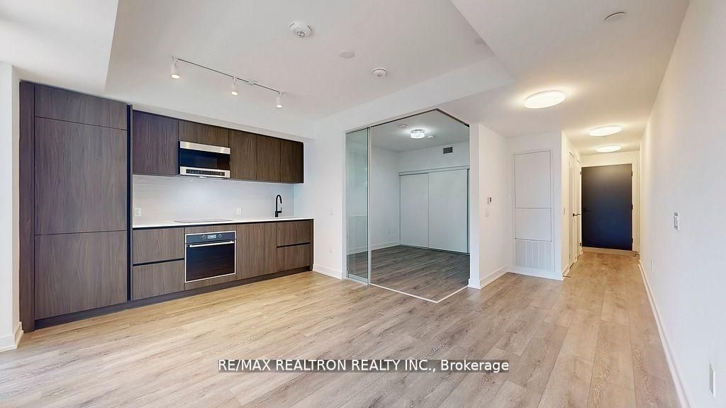 Photo of 127 Broadway Avenue #510, Toronto, ON M4P 1V4 (MLS # C12708990)