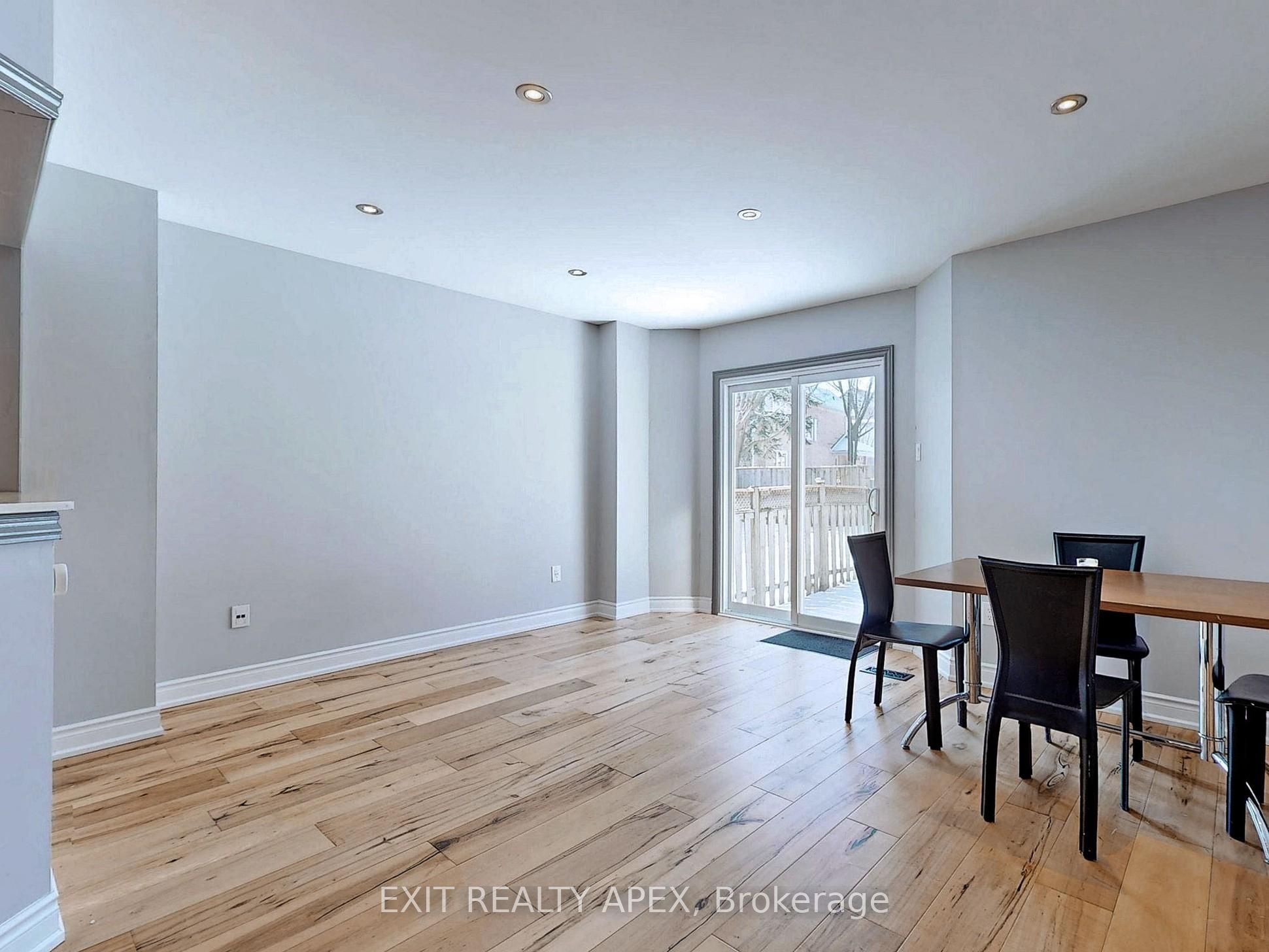 5552 Cortina Crescent