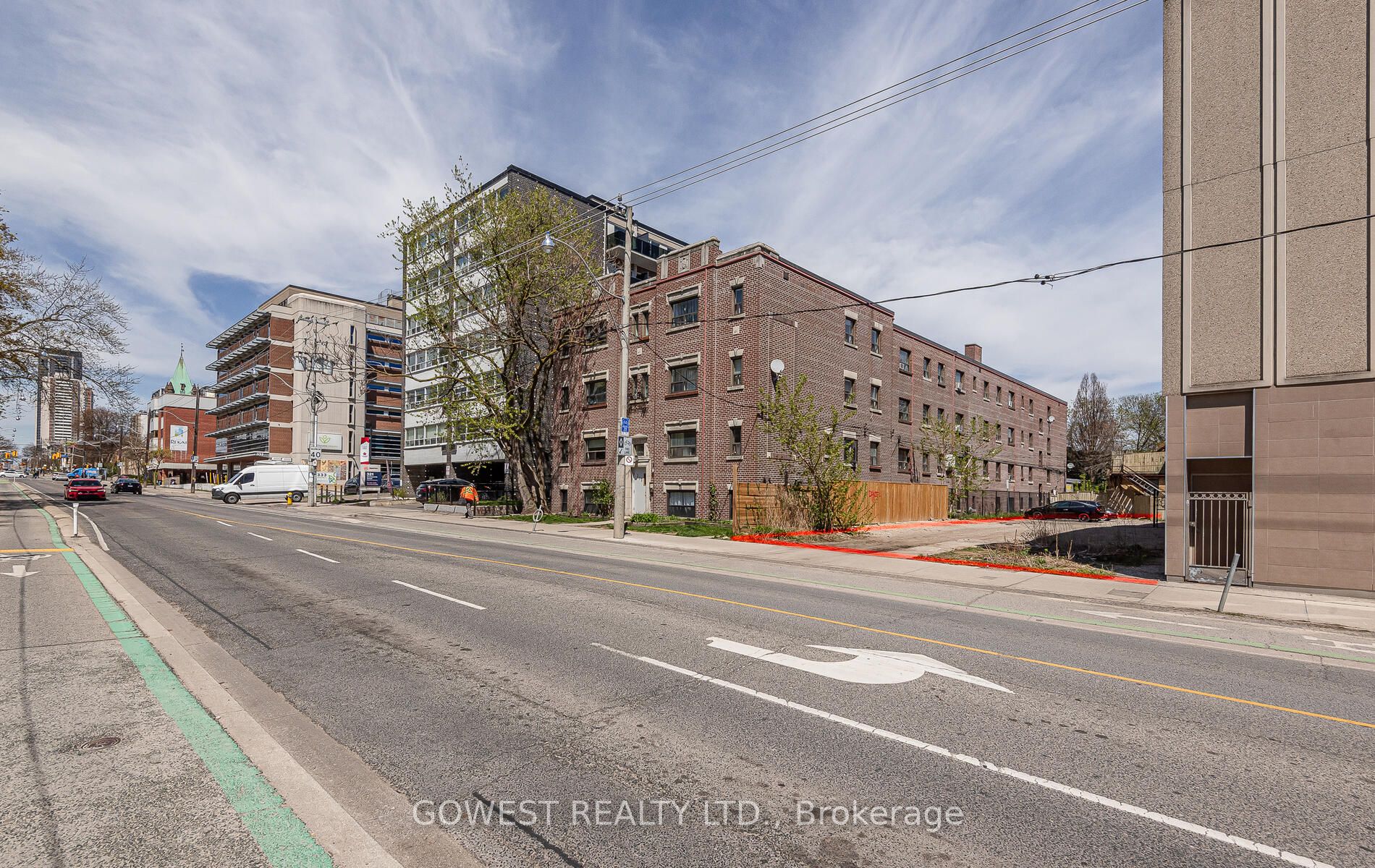 313 Sherbourne Street