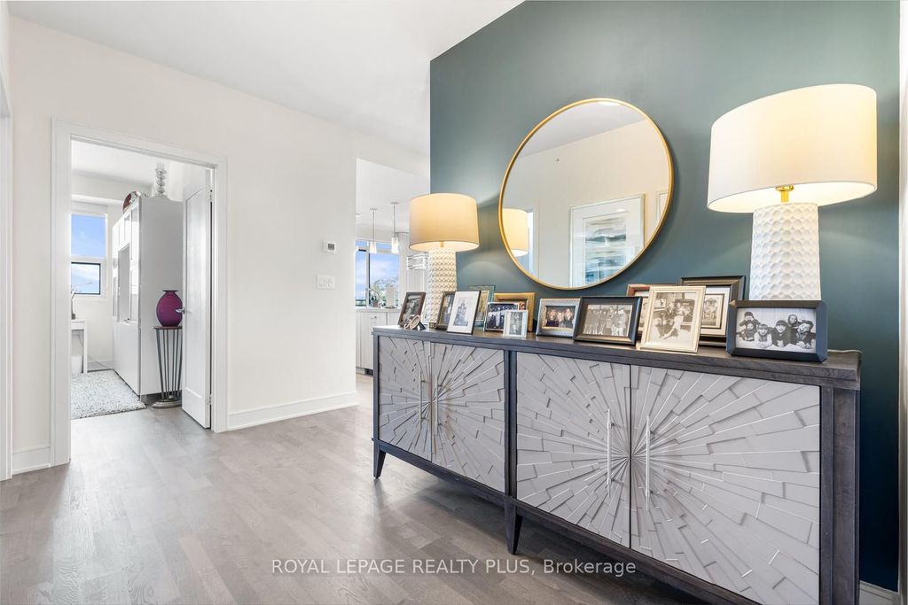 Photo of 1575 Lakeshore Road W #327, Mississauga, ON L5J 0B1 (MLS # W12653234)