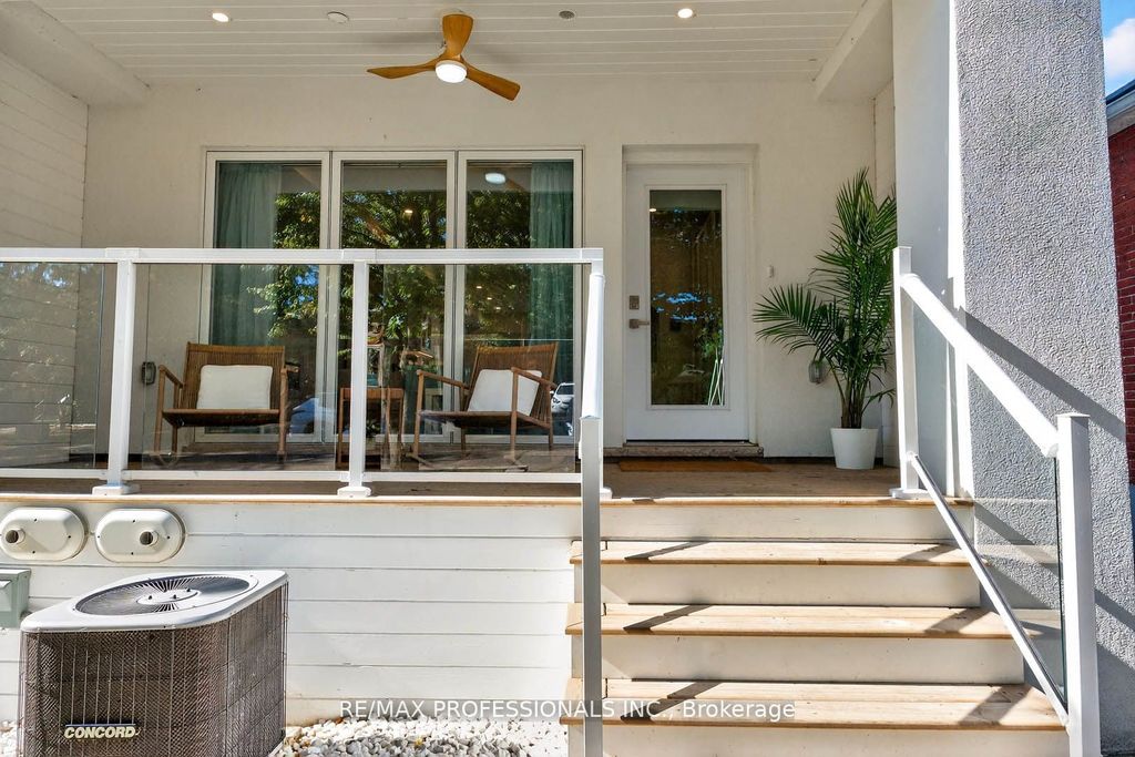 Photo of 22 Ninth Street, Toronto, ON M8V 3E3 (MLS # W12754520)