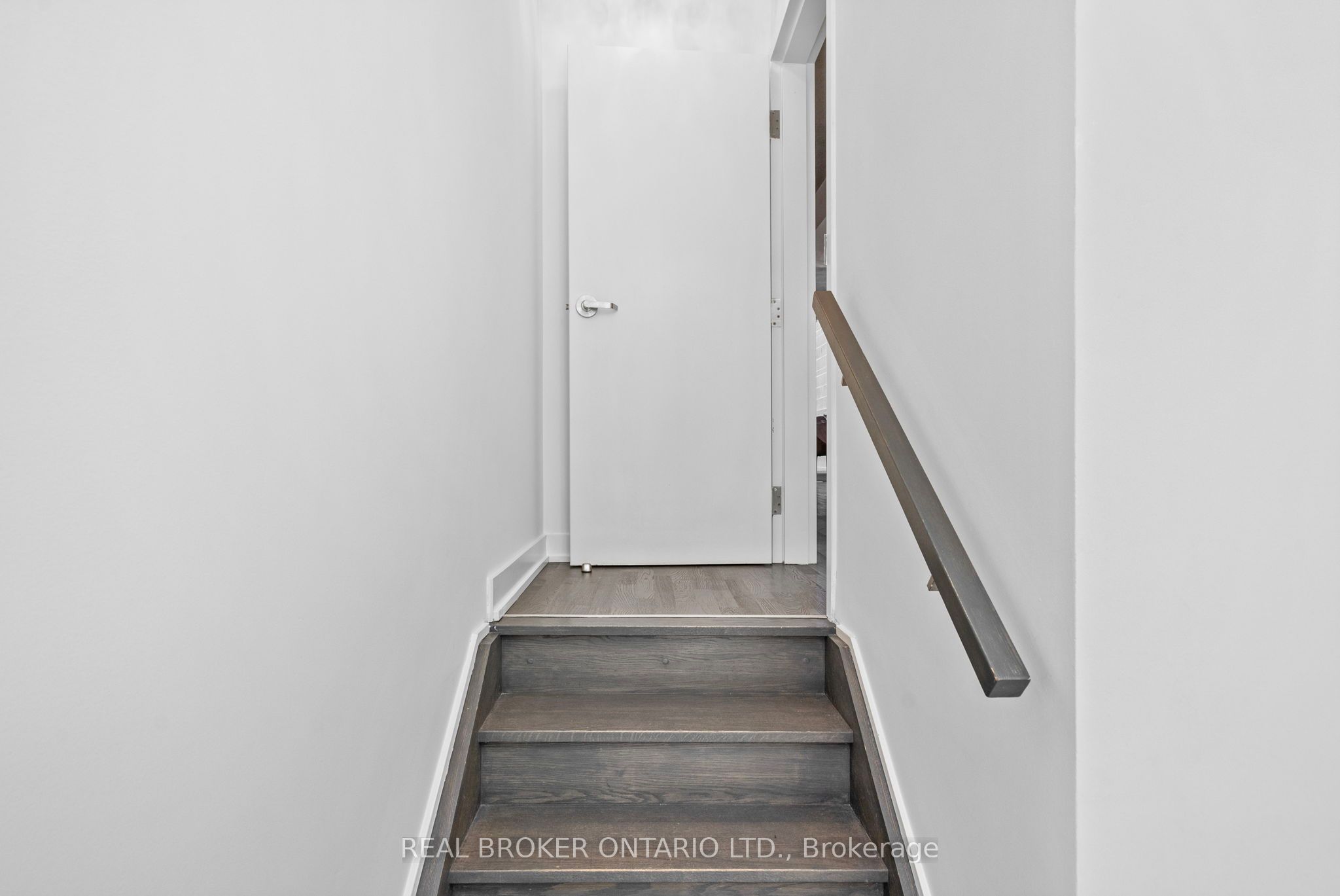16 Filmic Lane Th3