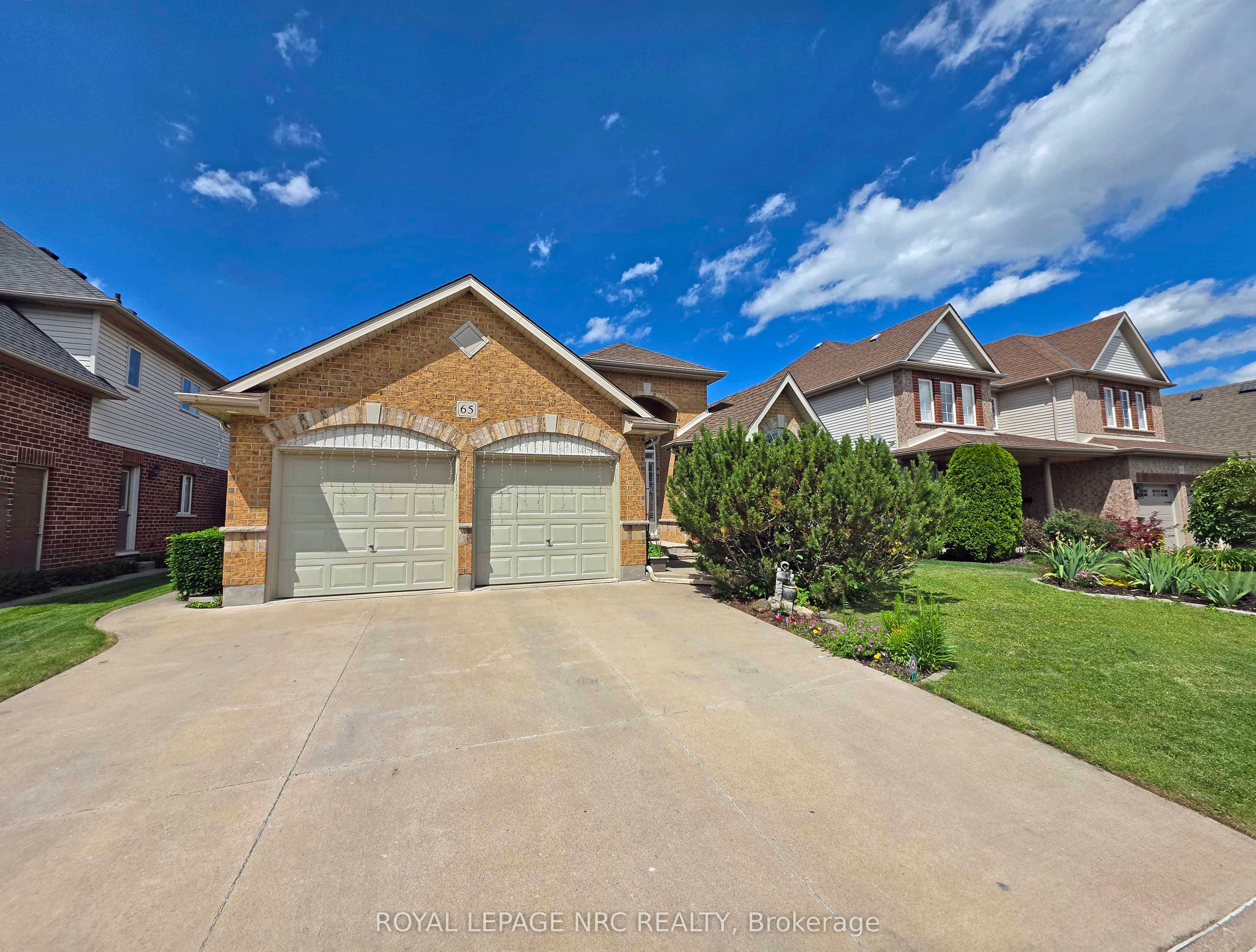 65 MCCAFFERY Crescent