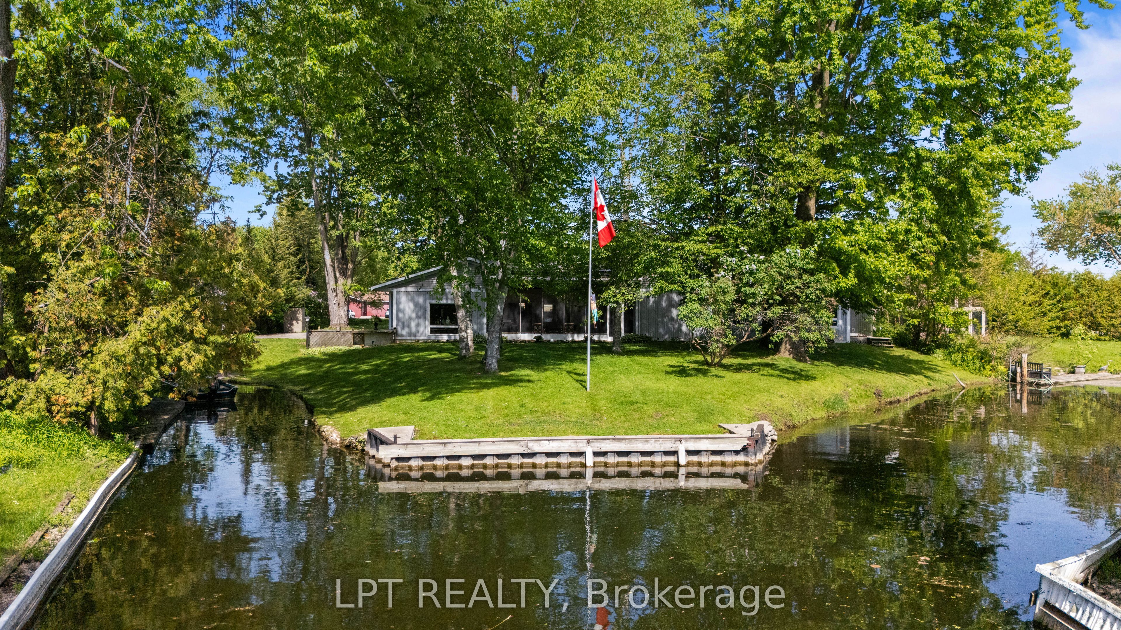 204 The Queensway N/A S