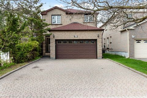 81 Stirling Crescent Markham ON L3R 7J8