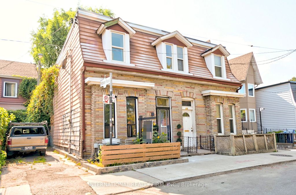 Photo of 108 Shaw Street, Toronto, ON M6J 2W5 (MLS # C12381467)