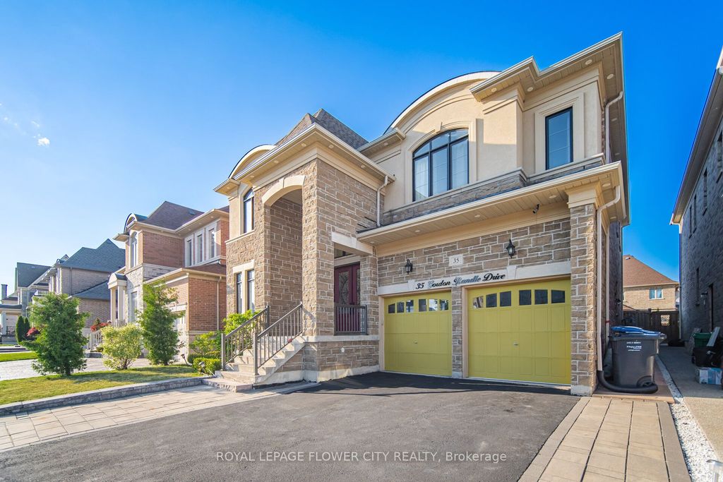 Photo of 35 Gordon Drive, Brampton, ON L6P 4G8 (MLS # W13454318)