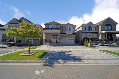 44 YOUNG GARDEN Crescent Brampton ON L6Y 6A4