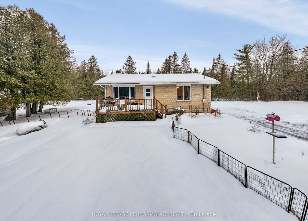 Photo of 2375 County Rd 17 Road, Champlain, ON K0B 1K0 (MLS # X12706880)