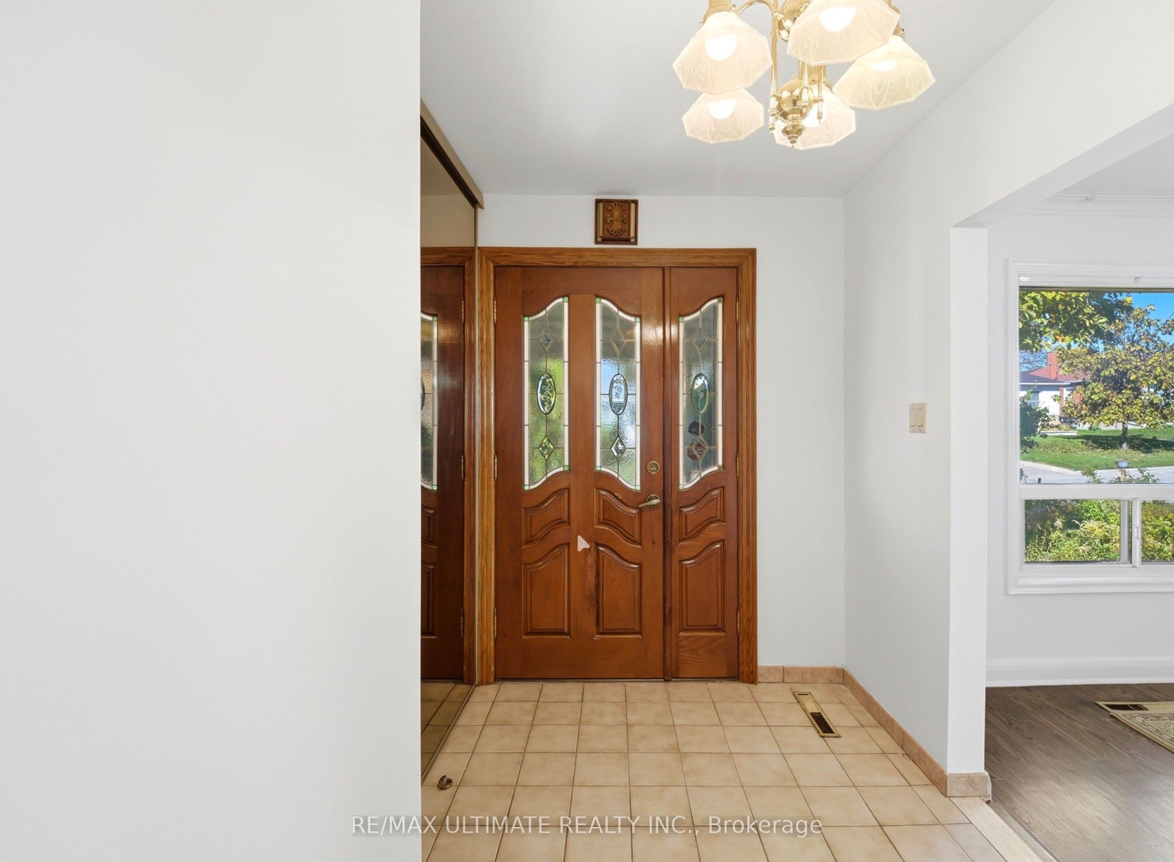 21 Tulip Drive