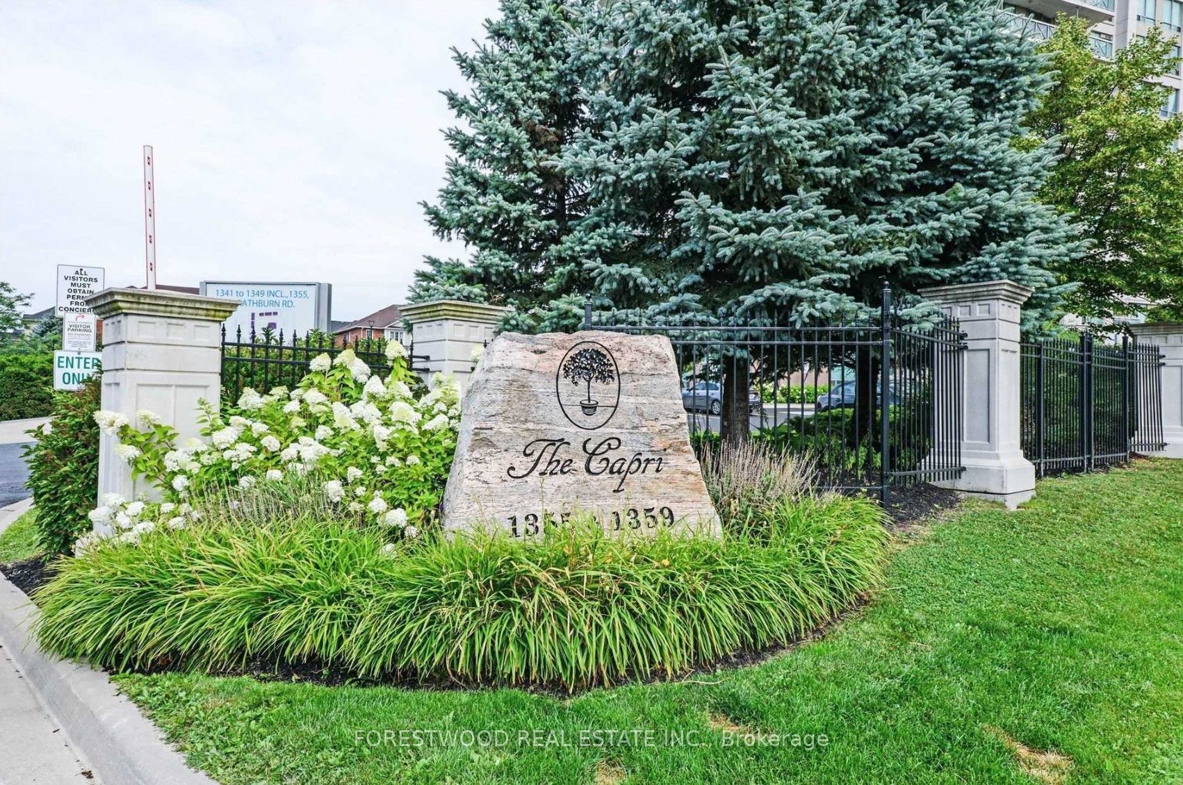 1359 Rathburn Road E 614