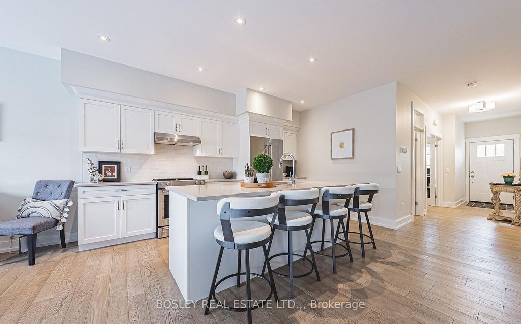 Photo of 3573 Dominion Road #2, Fort Erie, ON L0S 1N0 (MLS # X13079426)
