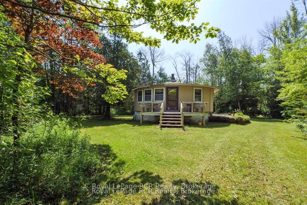 Photo of 18 Young's Drive, South Bruce Peninsula, ON N0H 1X0 (MLS # X13807218)