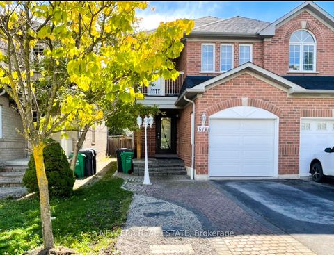 1377 Spring Garden Court Mississauga ON L5N 8K6