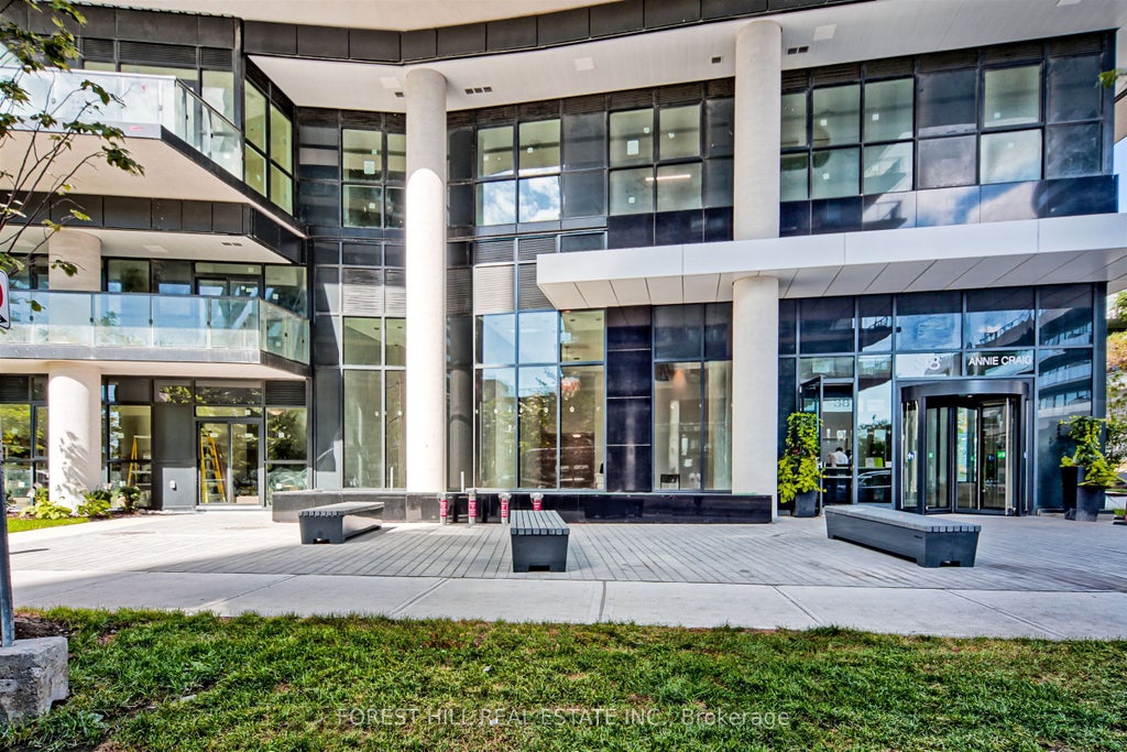 Photo of 38 Annie Craig Drive #2009, Toronto, ON M8V 0G9 (MLS # W13817222)