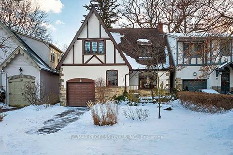 87 Humberview Road Toronto ON M6S 1W9