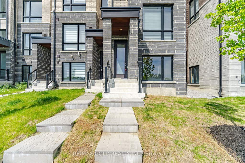 Photo of 59 Mikayla Lane, Markham, ON K6B 1R1 (MLS # N13238316)