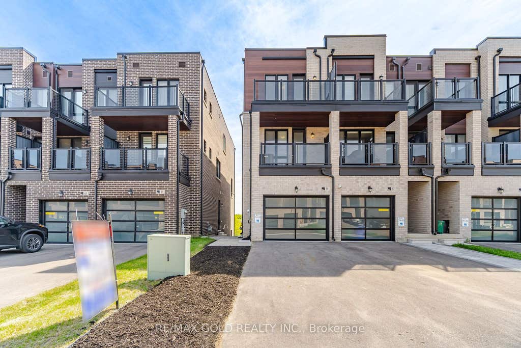 Photo of 59 Mikayla Lane, Markham, ON K6B 1R1 (MLS # N13238316)