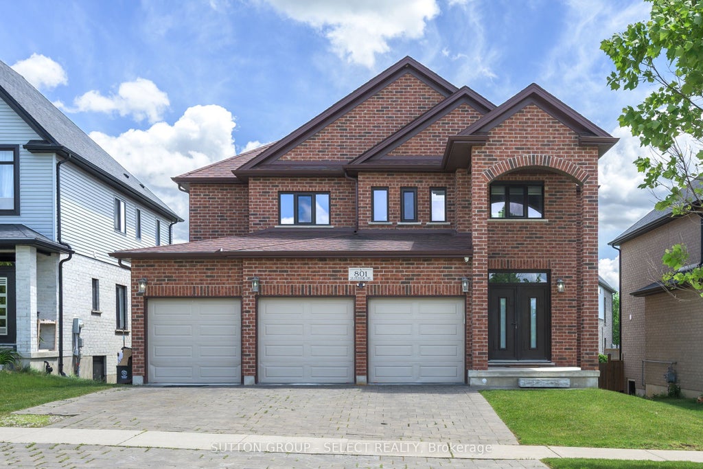 Photo of 801 Superior Drive, London North, ON N5X 0M1 (MLS # X13459794)