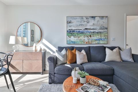 231 Fort York Boulevard 233 Toronto ON M5V 1B2