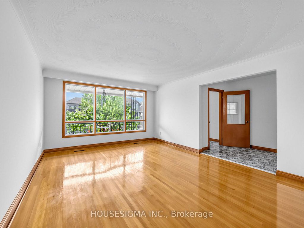 Photo of 1136 Glencairn Avenue, Toronto, ON M6B 2B4 (MLS # W13166046)
