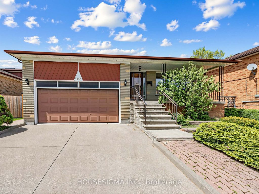 Photo of 1136 Glencairn Avenue, Toronto, ON M6B 2B4 (MLS # W13166046)