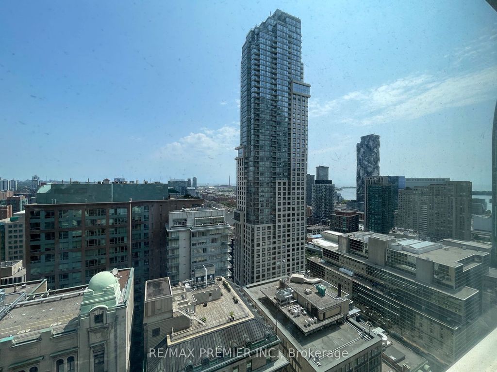 Photo of 1 King Street #2508, Toronto, ON M5H 1A1 (MLS # C12845726)