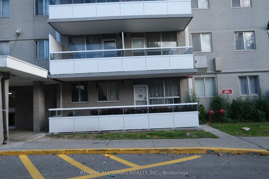Photo of 200 Lotherton Pathway #109, Toronto, ON M6B 2G8 (MLS # W12360096)