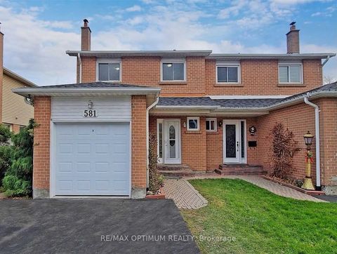 581 Galloway Crescent Mississauga ON L5C 3R7