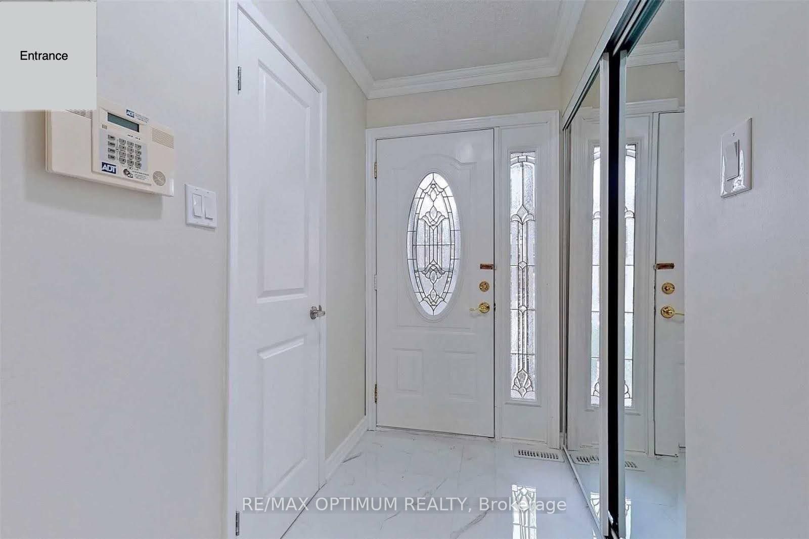 581 Galloway Crescent