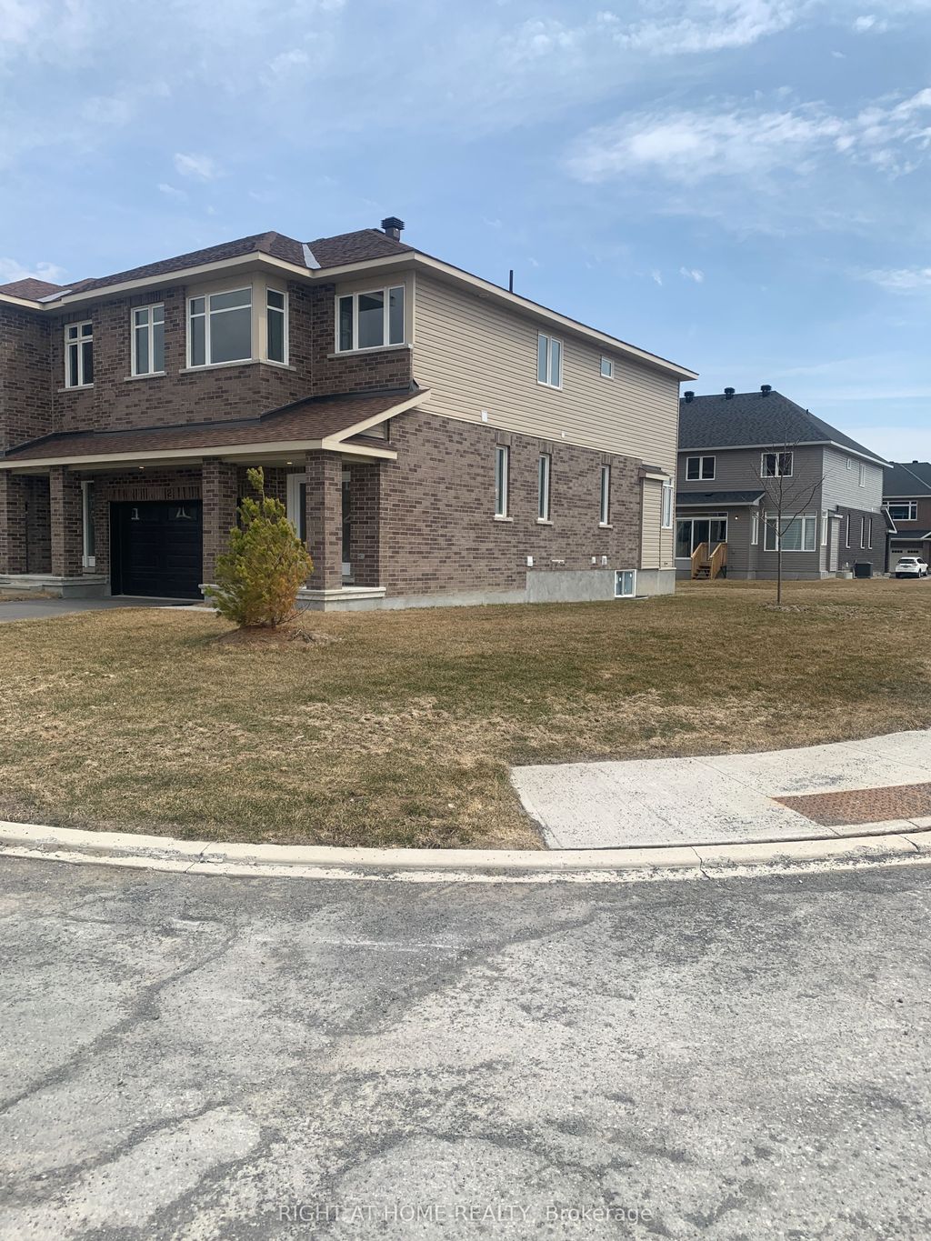 Photo of 2 Wylie Way, Carleton Place, ON K7C 0C4 (MLS # X12993958)