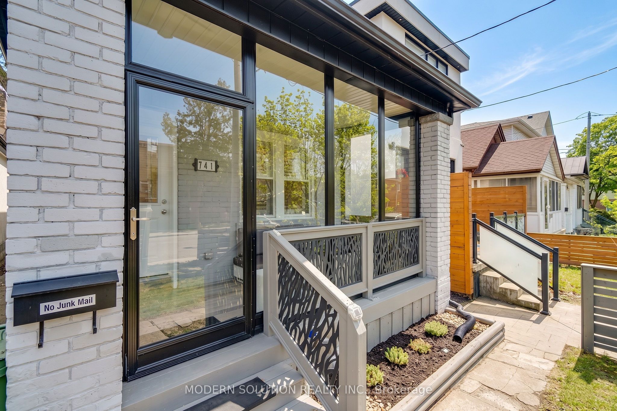 741 Milverton Boulevard