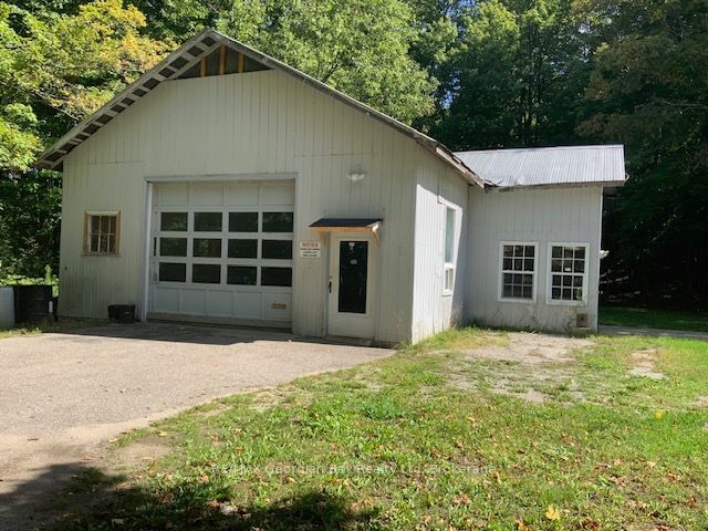 9513 County Rd 93 Road NE