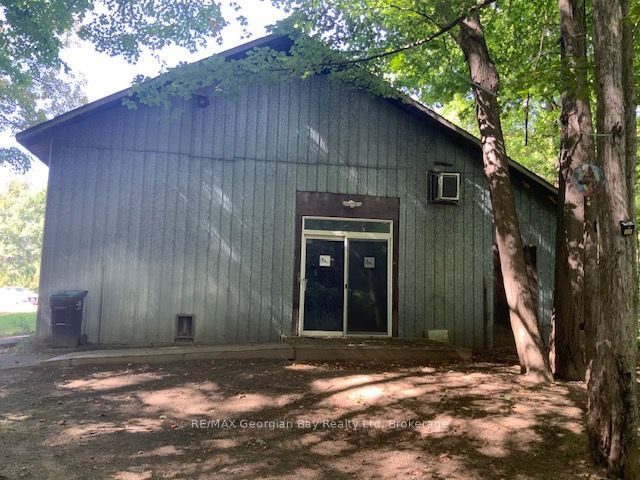 9513 County Rd 93 Road NE