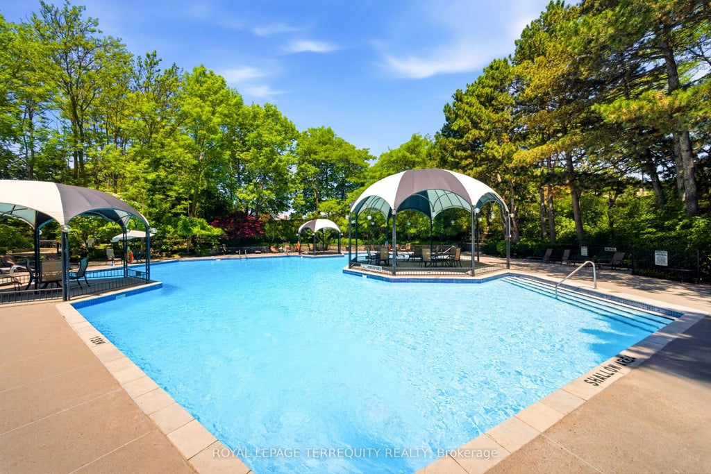 Photo of 2010 Islington Avenue #1003, Toronto, ON M9P 3S8 (MLS # W13430472)