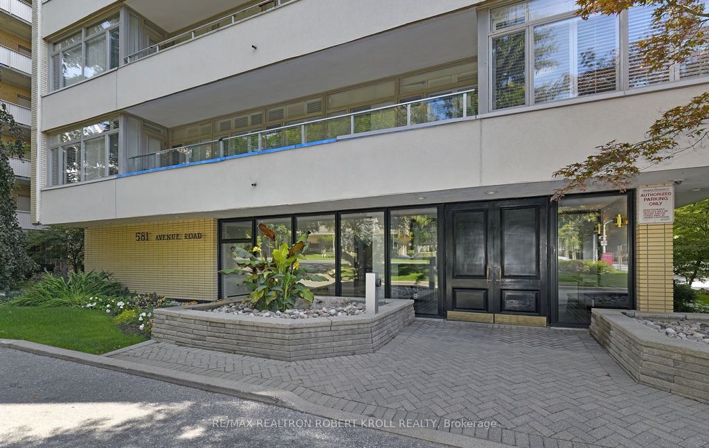 Photo of 581 Avenue Road #501, Toronto, ON M4V 2K4 (MLS # C12400905)