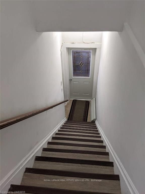 385 Kerr Street Second Floor