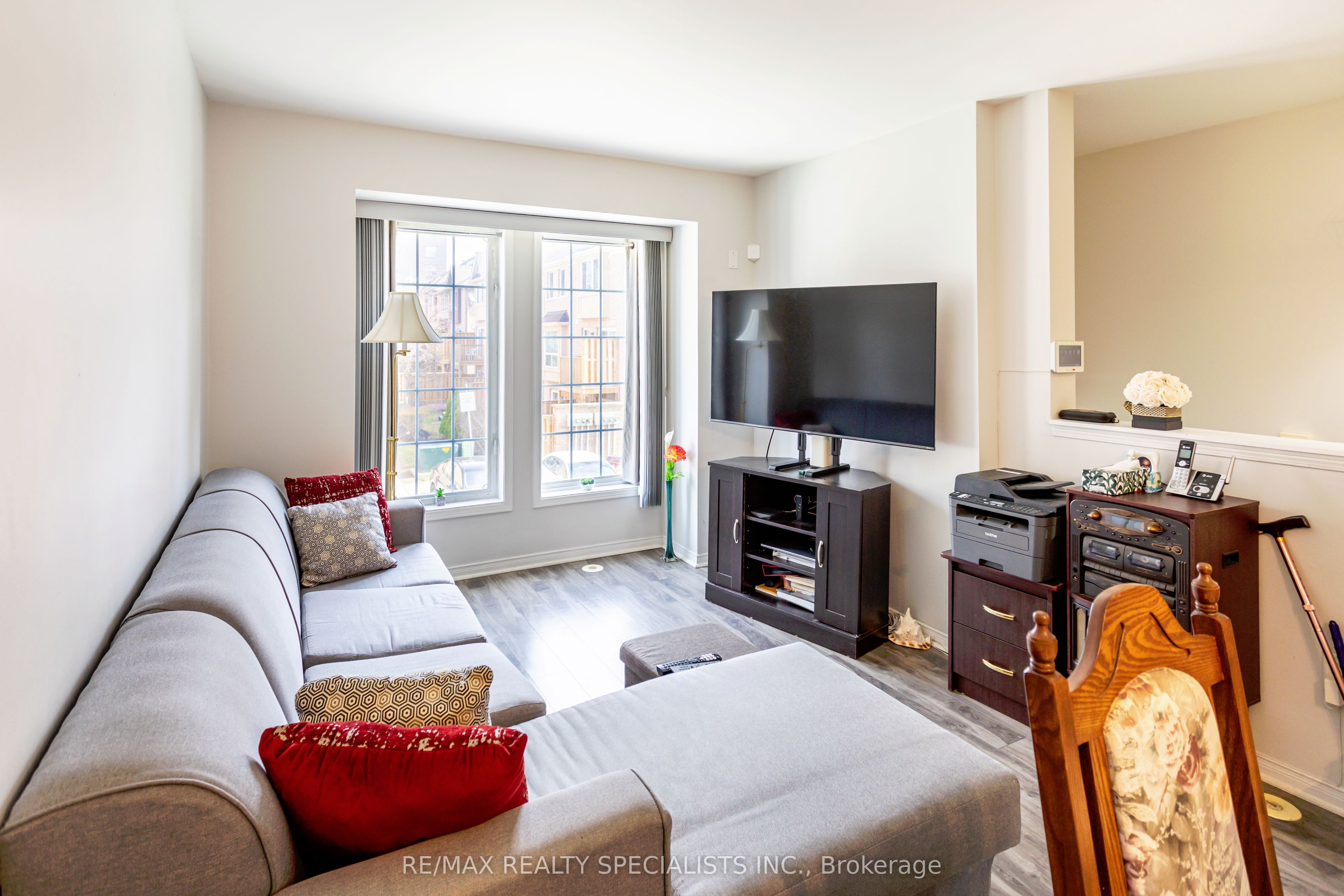 50 Strathaven Drive 62