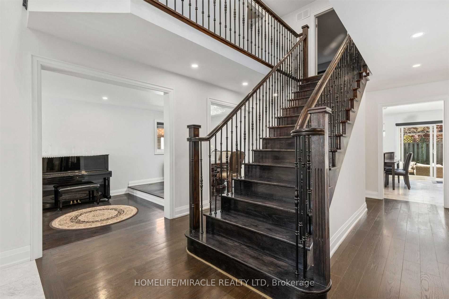 3148 The College Way