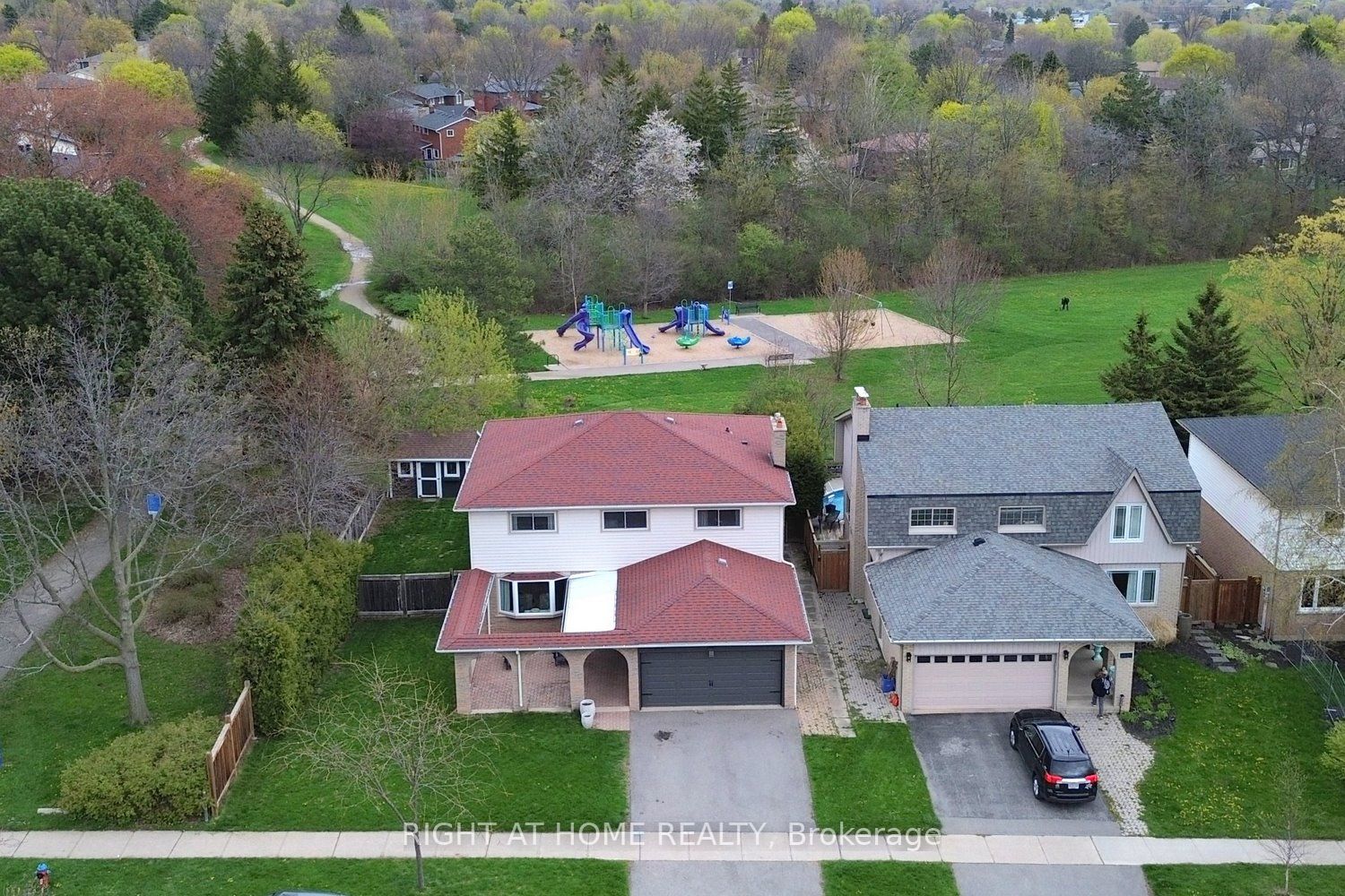 2451 Sinclair Circle