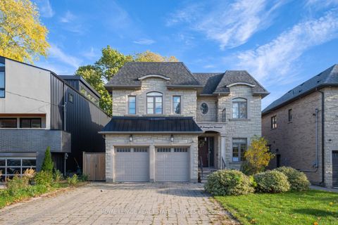 Photo of 19 Irvington Crescent, Toronto, ON M2N 2Z2 (MLS # C12520580)