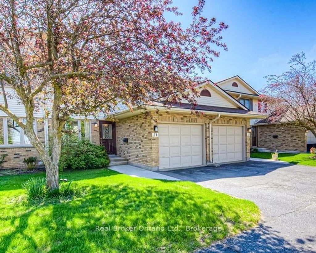 Photo of 375 Kingscourt Drive #21, Waterloo, ON N2K 3N7 (MLS # X12784194)