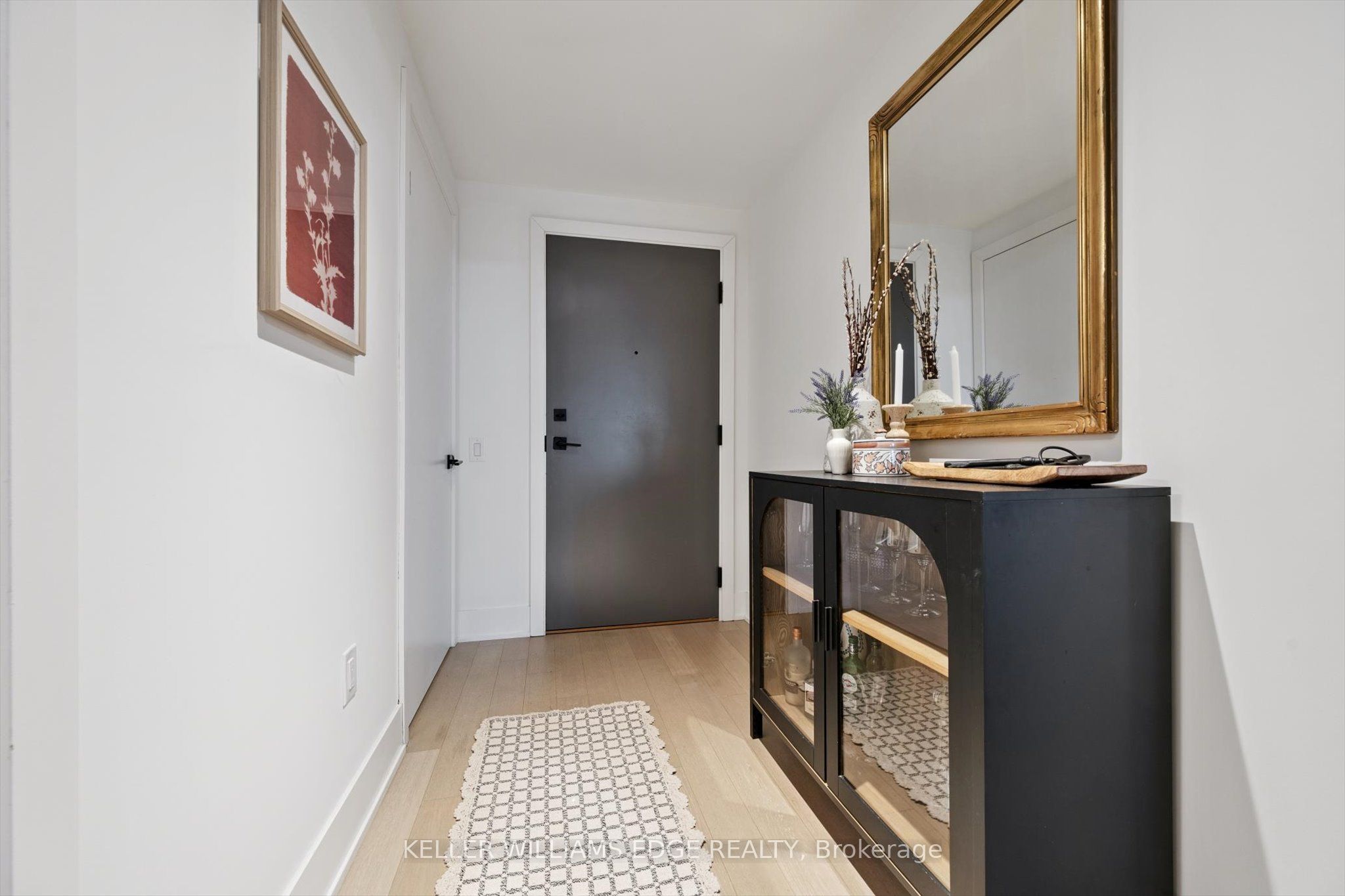 1888 Queen Street E 501