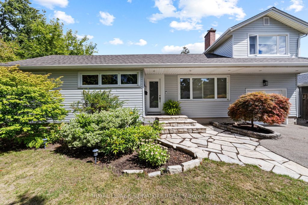Photo of 45 Crescent Road, Oakville, ON L6K 1W3 (MLS # W12456952)