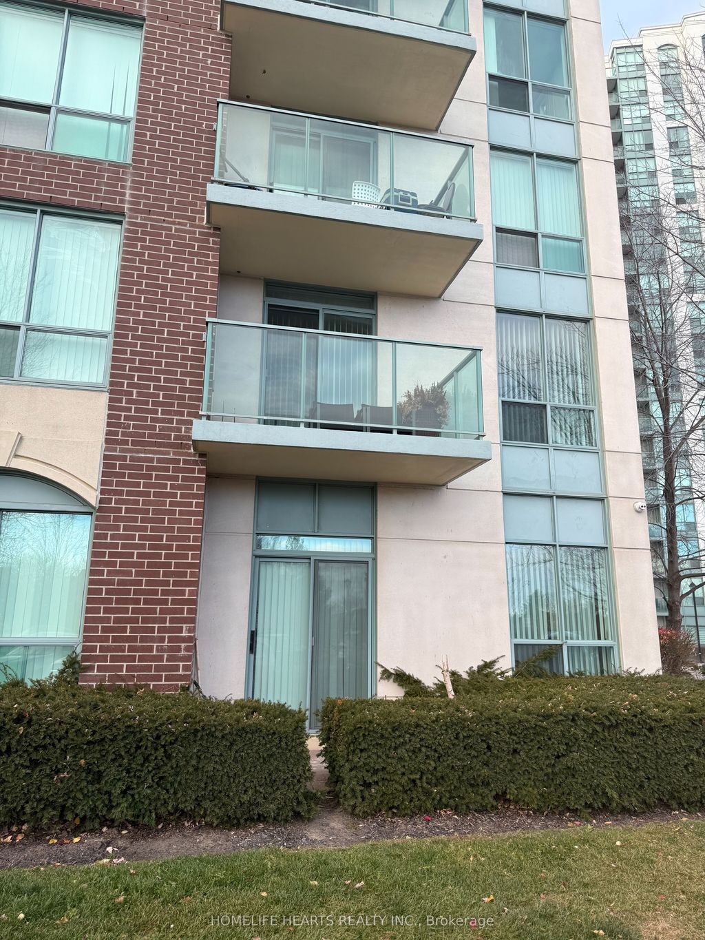Photo of 4889 Kimbermount Avenue #104, Mississauga, ON L5M 7R8 (MLS # W12769108)