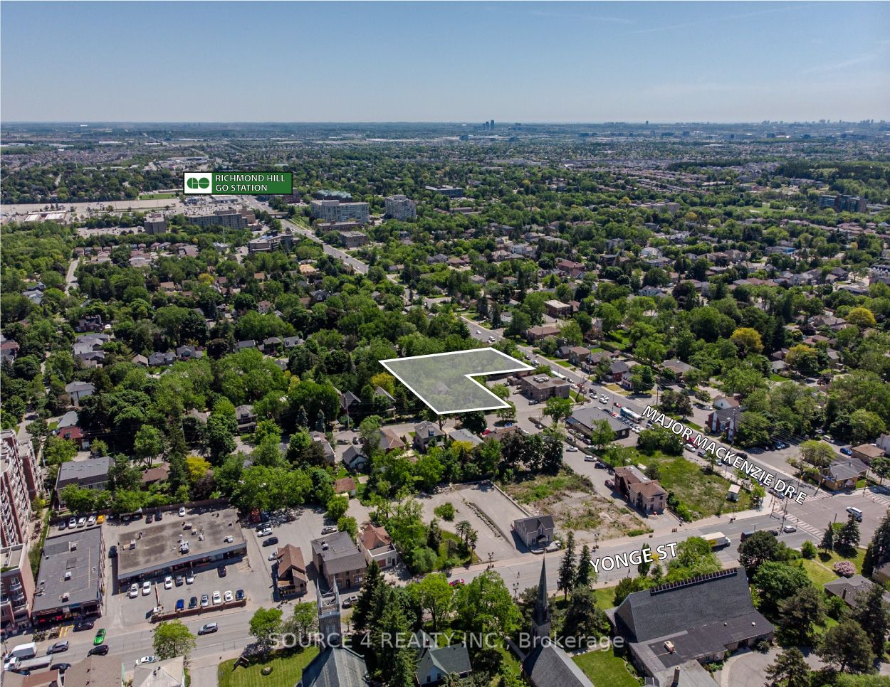 64 Major Mackenzie Drive E