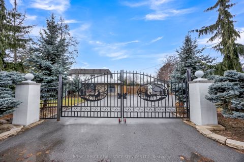 308 Third Line Oakville ON L6L 4A4