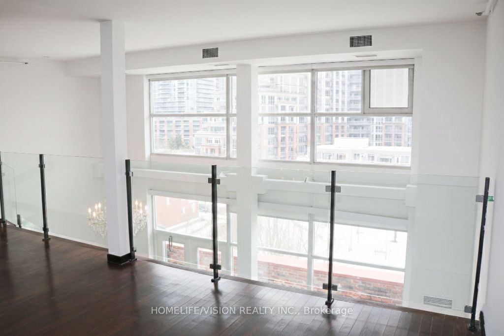 Photo of 915 King Street W #Ph505, Toronto, ON M6K 3M2 (MLS # C12821282)